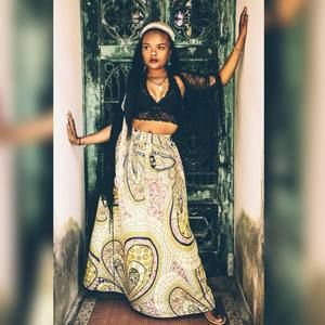 Meet your Posher, Twana